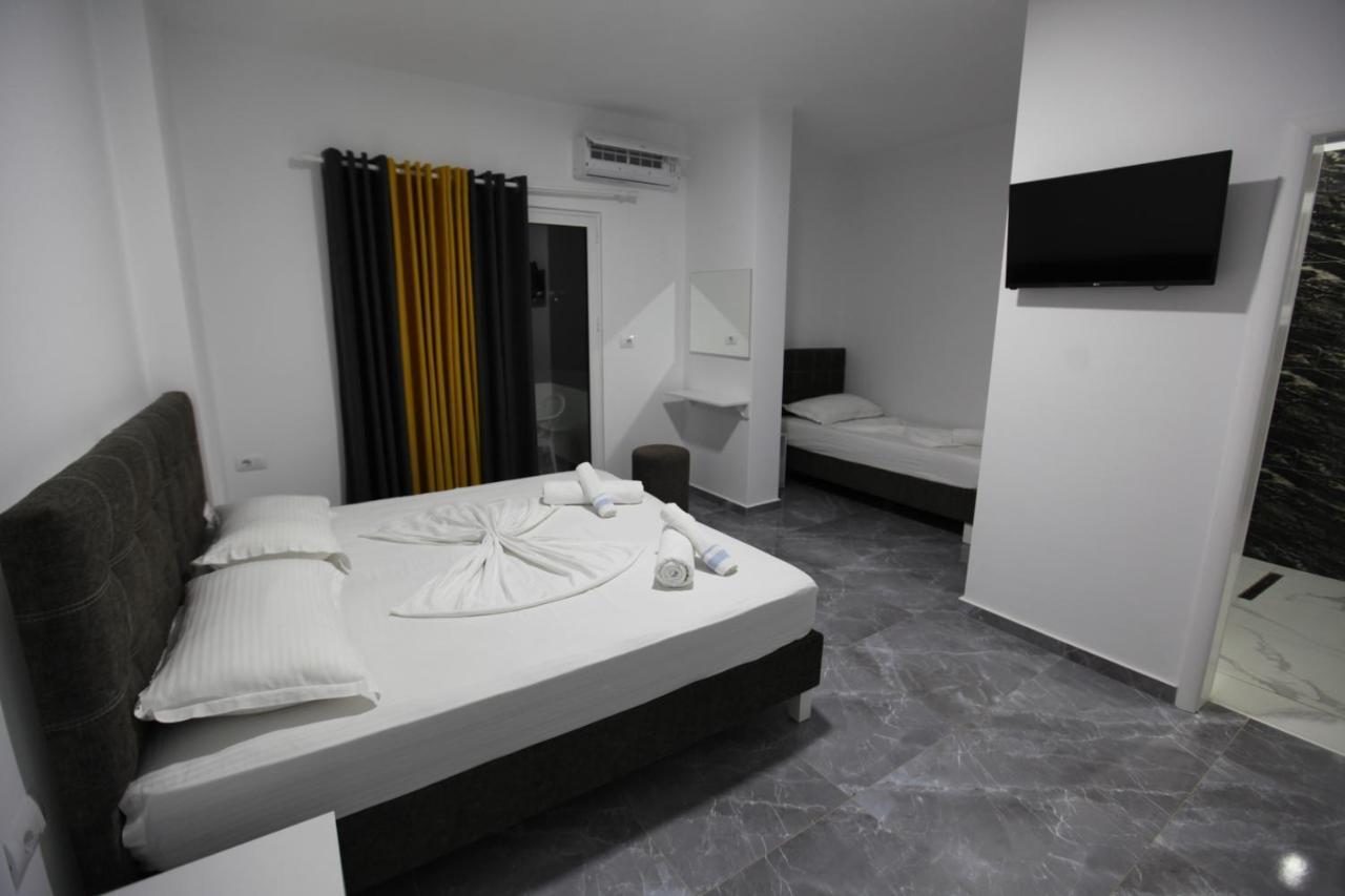 Hotel Seadel Ksamil Exteriör bild
