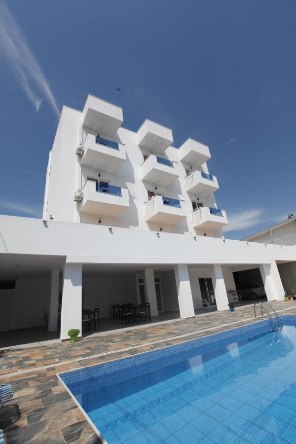 Hotel Seadel Ksamil Exteriör bild