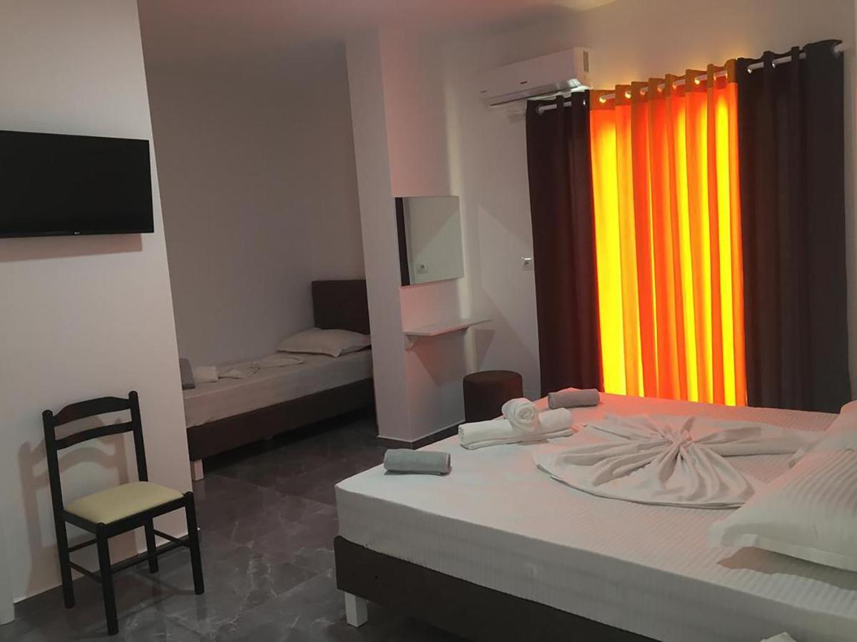 Hotel Seadel Ksamil Exteriör bild