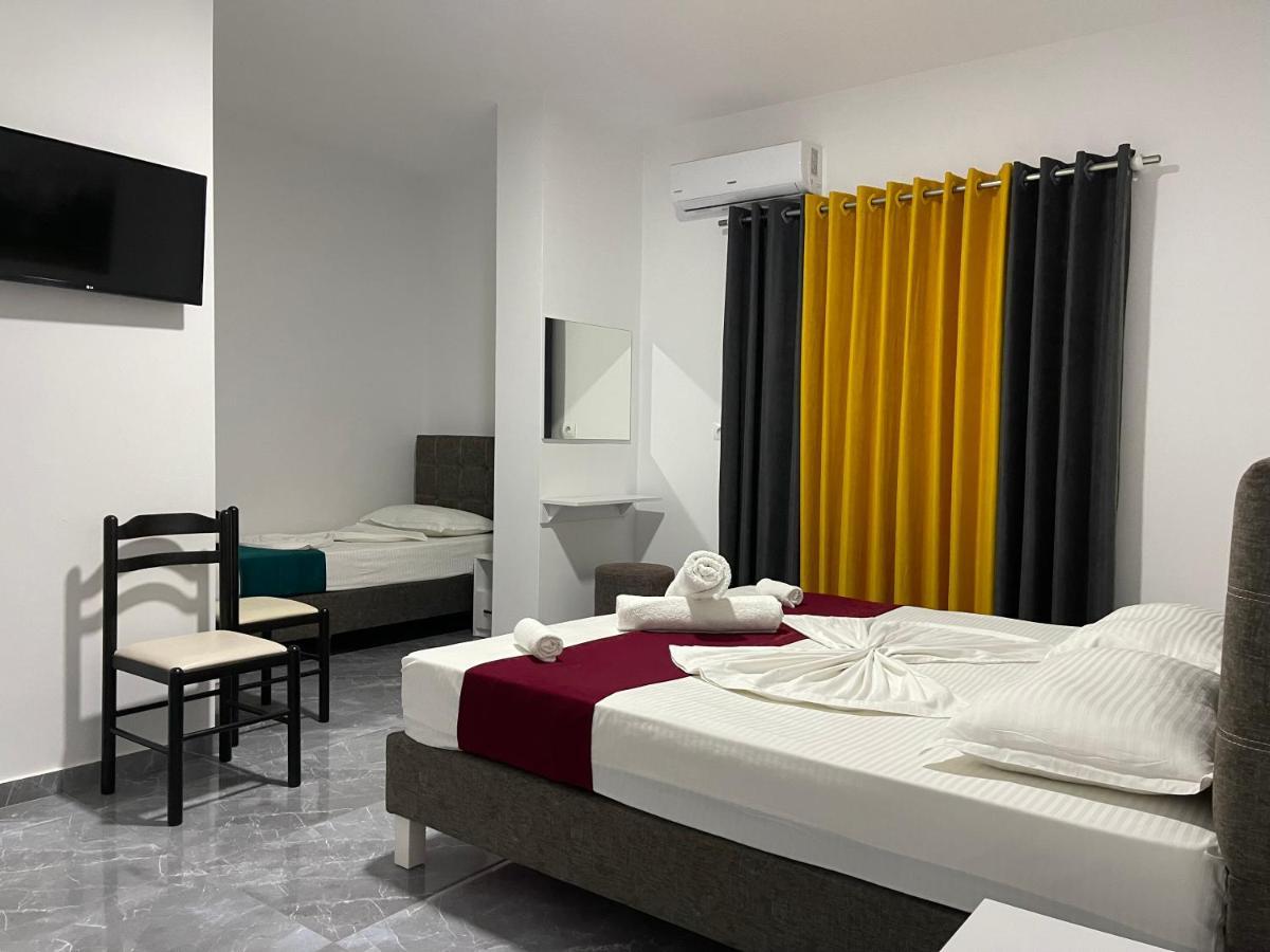 Hotel Seadel Ksamil Exteriör bild