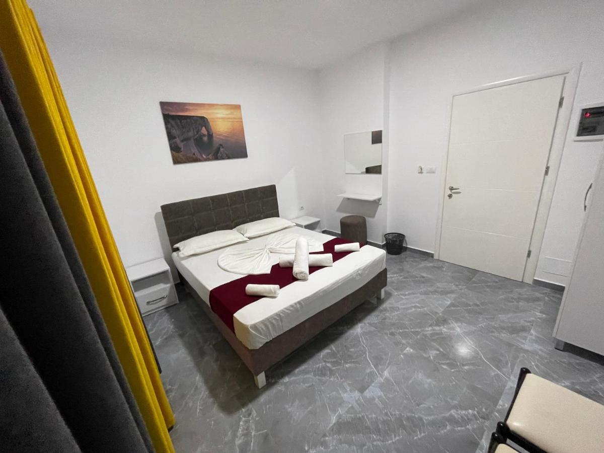 Hotel Seadel Ksamil Exteriör bild